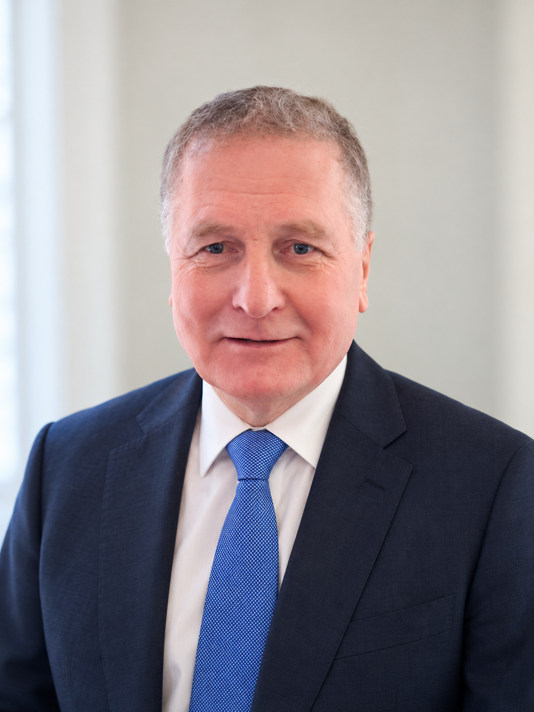 Simon Nelson - Registered Tax Agent and Accountant